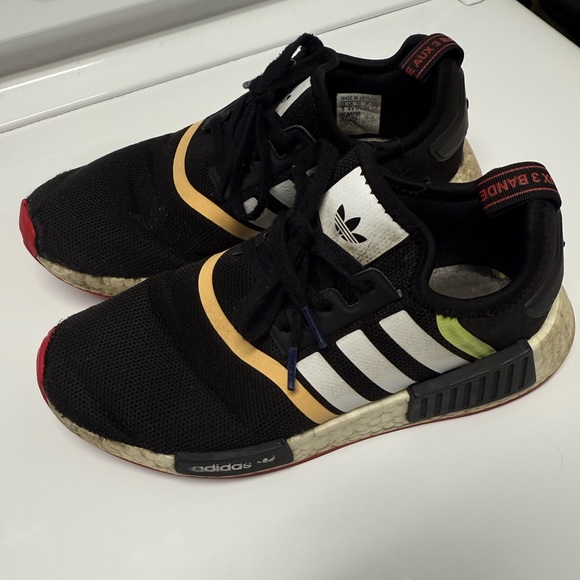 Adidas Youth NMD R1 - Picture 1 of 6